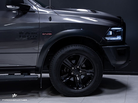 Dodge RAM 1500 13 of 30