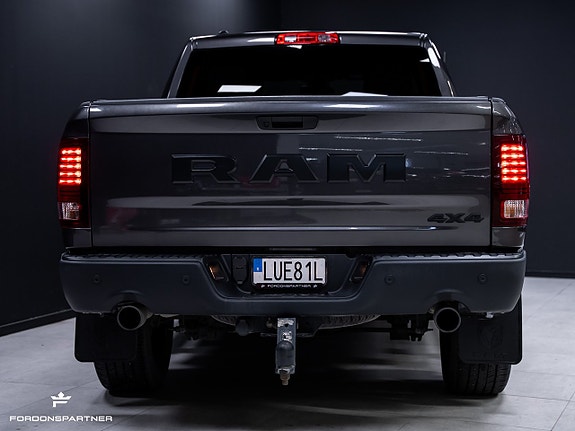 Dodge RAM 1500 15 of 30