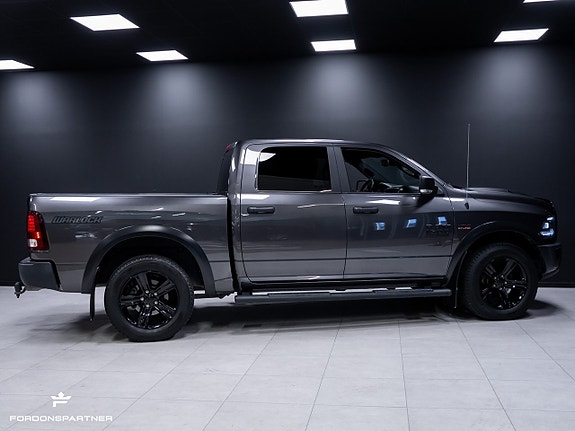 Dodge RAM 1500 11 of 30
