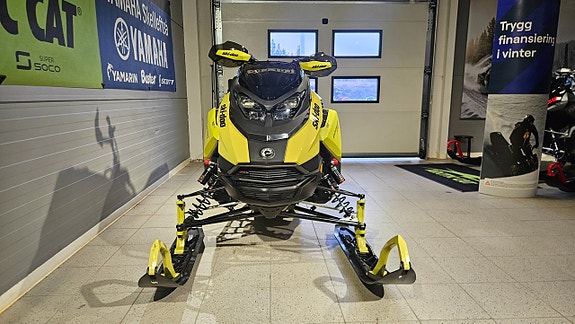 Ski-doo Backcountry X-RS 850 E-TEC 146 momsad 4 of 4