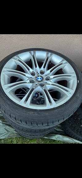 Sommardäck & dubbdäck BMW fälgar