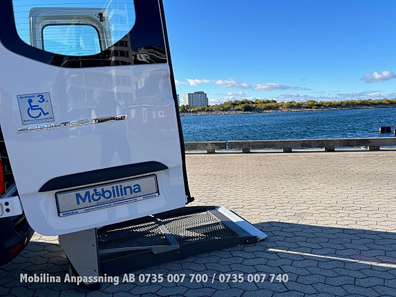Mercedes-Benz Sprinter 214 17 of 30