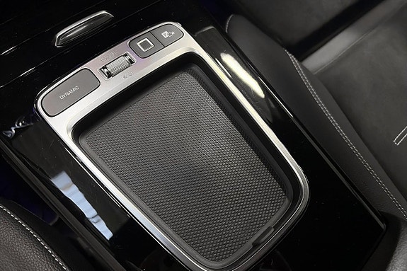 Mercedes-Benz CLA250 e 19 of 25