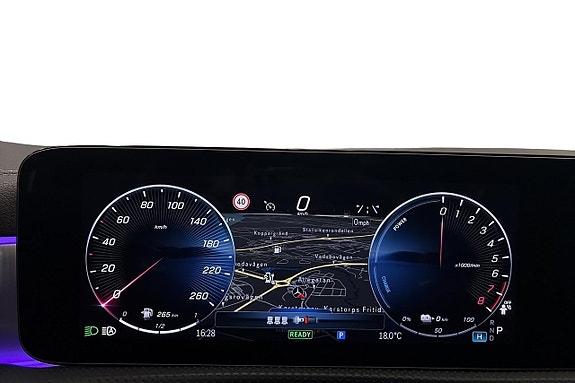 Mercedes-Benz CLA250 e 10 of 25
