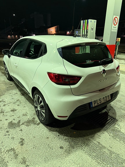 Renault Clio 4 of 9