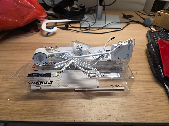 Product image 1 of 4