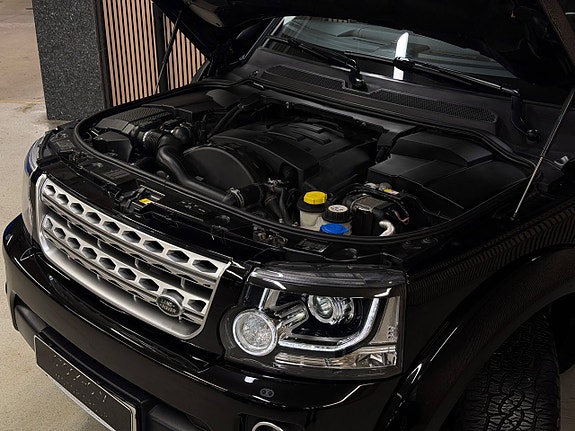 Land Rover Discovery 7 of 30