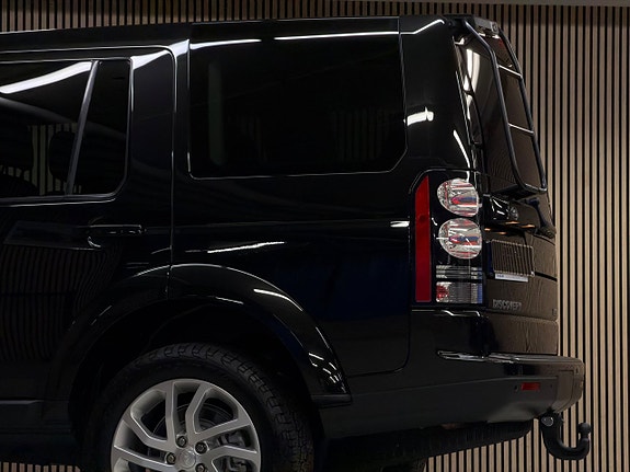 Land Rover Discovery 13 of 30