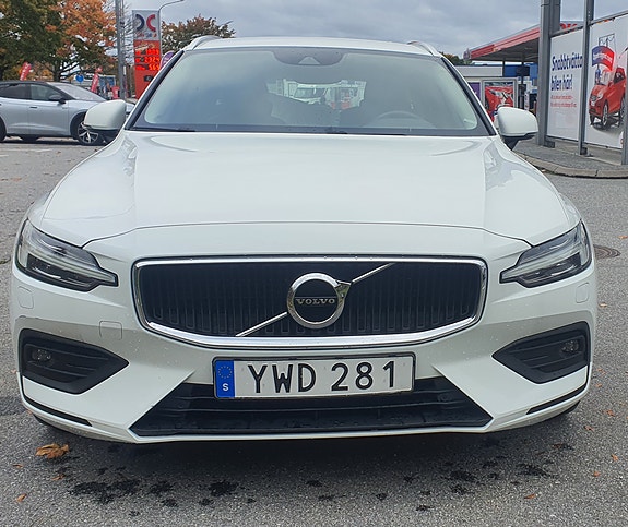 Volvo V60 3 of 20