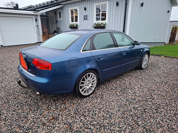 Audi A4 15 of 18