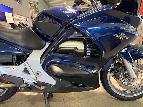 Honda ST1300A Pan European #Endast 3430mil# 9 of 12