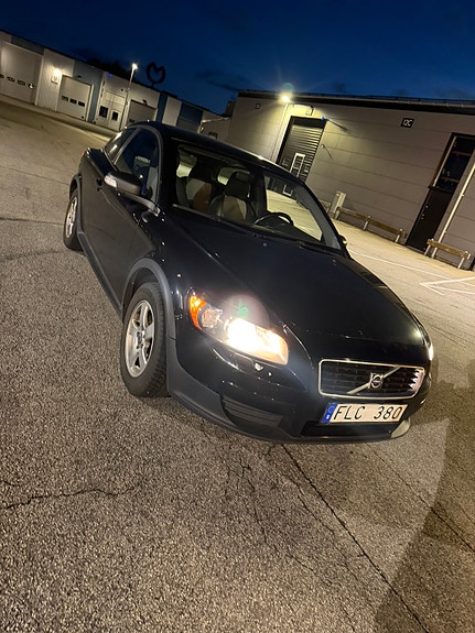 Volvo C30 2 of 7
