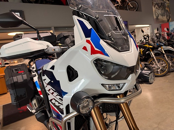 Honda CRF1100D4 Adv Sports DCT #Endast 1030mil & Mycket utr# 8 of 14