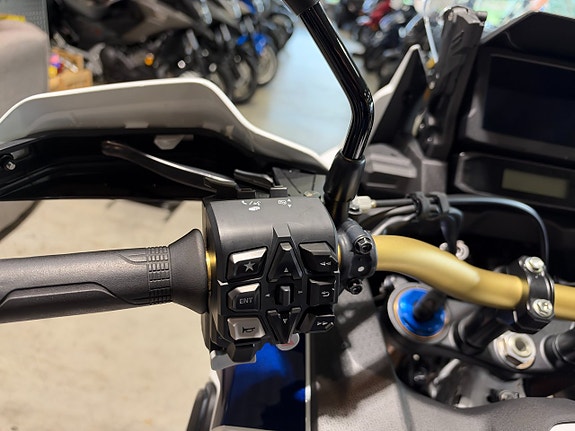 Honda CRF1100D4 Adv Sports DCT #Endast 1030mil & Mycket utr# 13 of 14