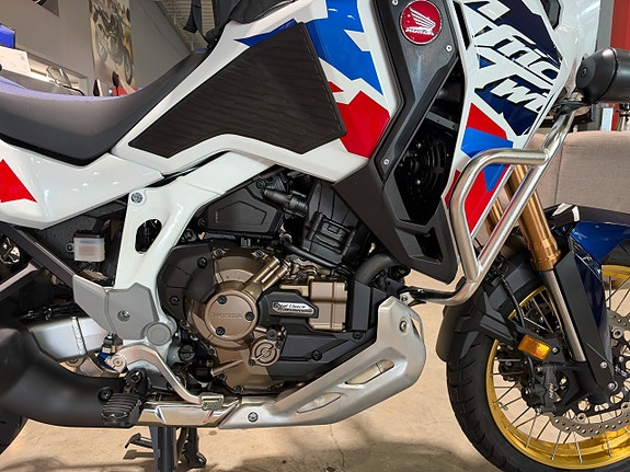 Honda CRF1100D4 Adv Sports DCT #Endast 1030mil & Mycket utr# 9 of 14