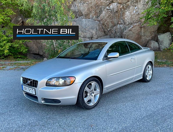 Volvo C70 2 of 11
