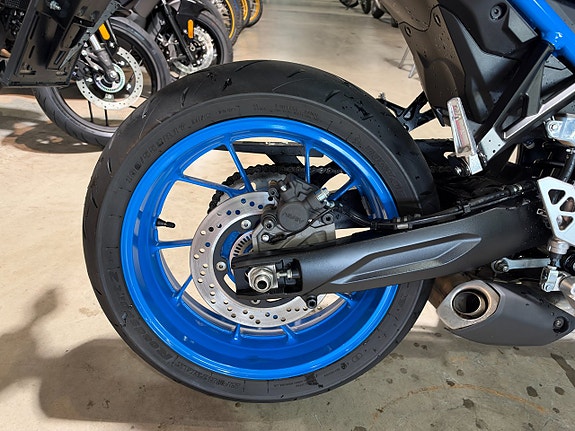 Suzuki GSX-8S #Endast 370mil# 10 of 12