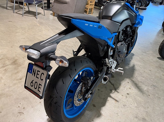 Suzuki GSX-8S #Endast 370mil# 11 of 12