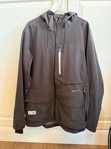 Product image 1 of 9