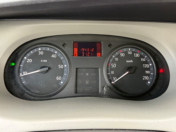 Nissan Primastar 13 of 13