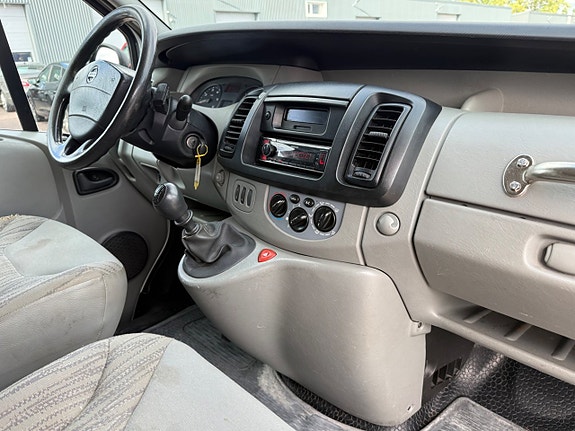 Nissan Primastar 8 of 13