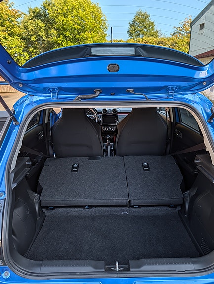 Suzuki Swift 13 of 23