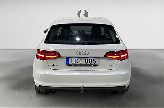 Audi A3 4 of 6