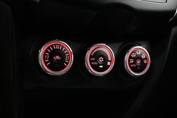 Mitsubishi ASX 21 of 28