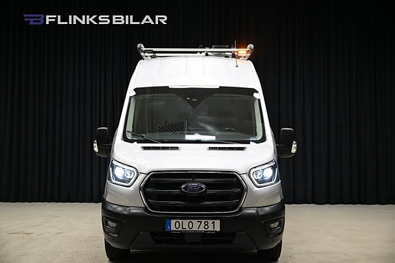 Ford Transit 15 of 30