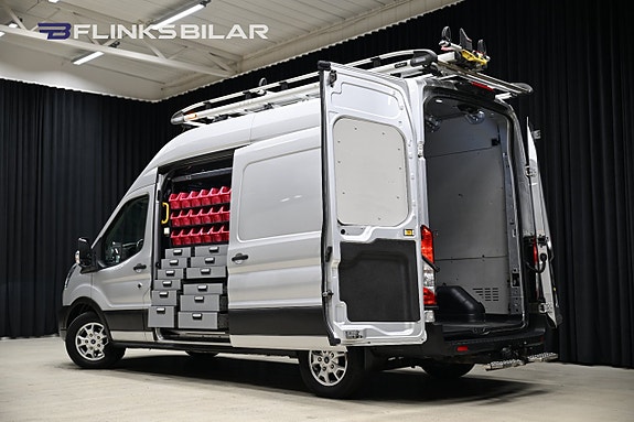 Ford Transit 7 of 30