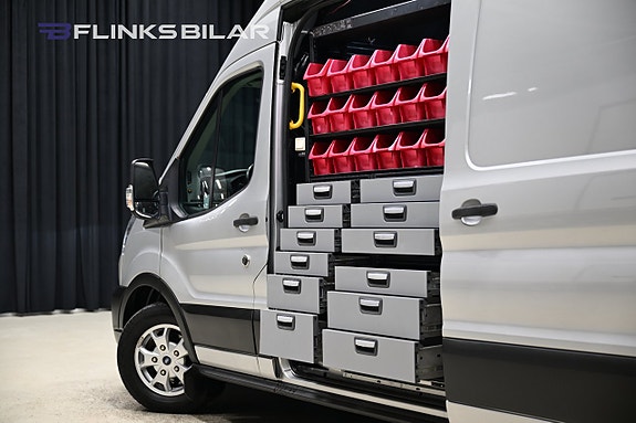 Ford Transit 10 of 30