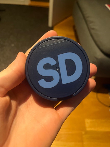 Product image 1 of 2
