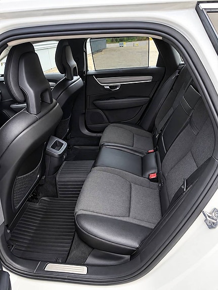 Volvo V90 8 of 20