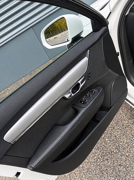 Volvo V90 7 of 20