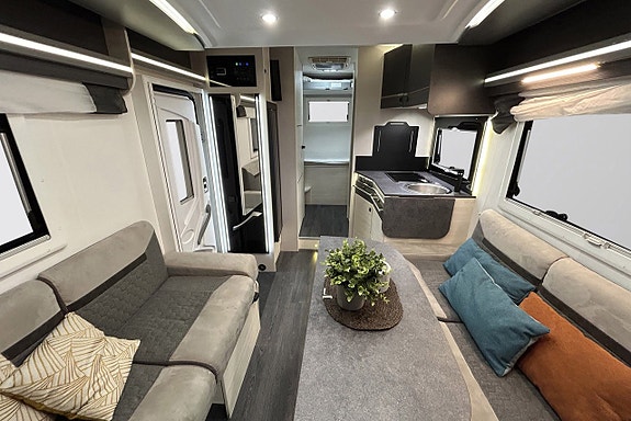 Chausson 720 170HK AUTOMAT 3500KG 6-BÄDDAR 5-Sits AC SOLCELL CYKELSTÄLL 11 of 30