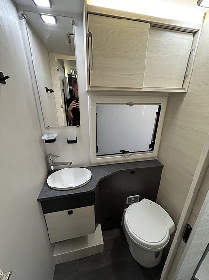 Chausson 720 170HK AUTOMAT 3500KG 6-BÄDDAR 5-Sits AC SOLCELL CYKELSTÄLL 24 of 30