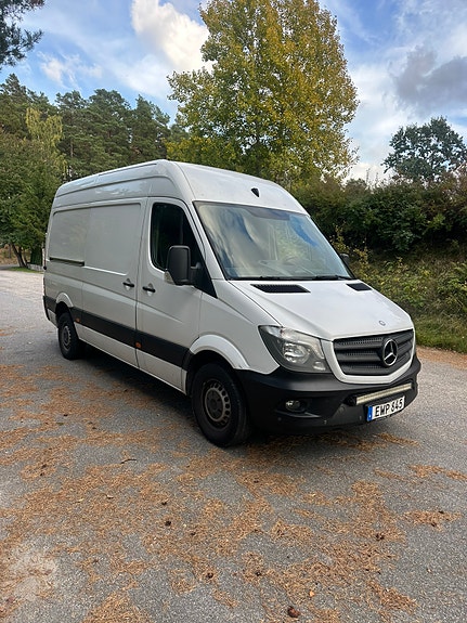 Mercedes-Benz Sprinter 313 2 of 9