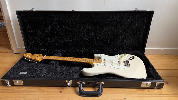 Fender JV Modified 60:s Stratocaster, Olympic White