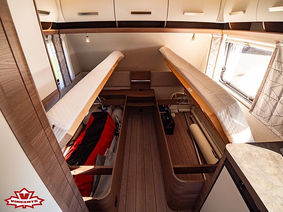 Knaus Sport 460 EU *Långbäddar *Förtält 6 of 19
