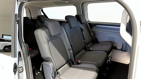 Ford Custom Tourneo 5 of 11