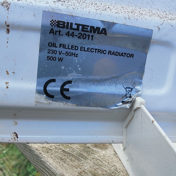 Product image 1 of 2
