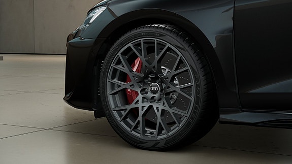 Audi RS3 4 of 11