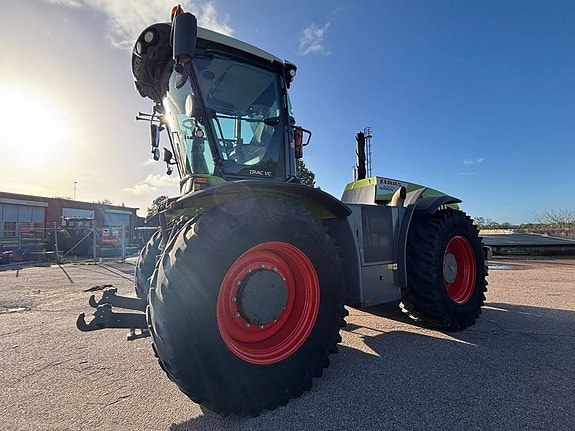 CLAAS Xerion 5000 Trac VC 13 of 24