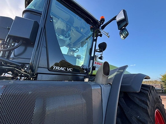 CLAAS Xerion 5000 Trac VC 21 of 24
