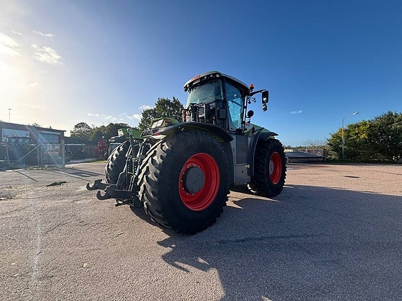 CLAAS Xerion 5000 Trac VC 18 of 24
