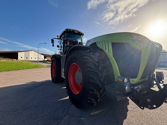 CLAAS Xerion 5000 Trac VC 14 of 24