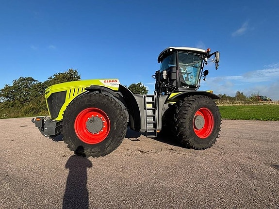 CLAAS Xerion 5000 Trac VC 10 of 24