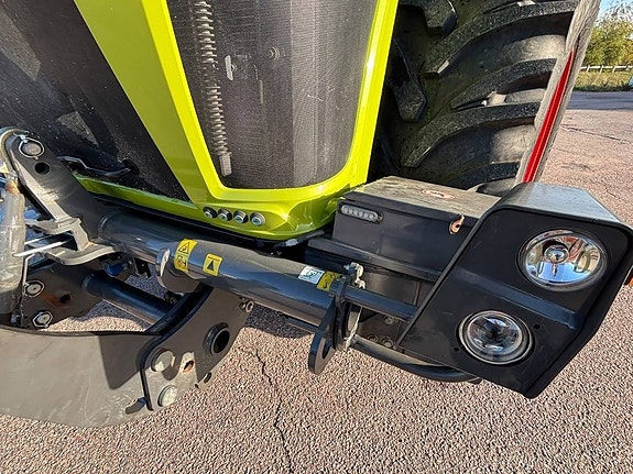 CLAAS Xerion 5000 Trac VC 8 of 24