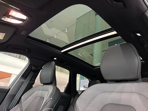 Volvo XC60 10 of 10