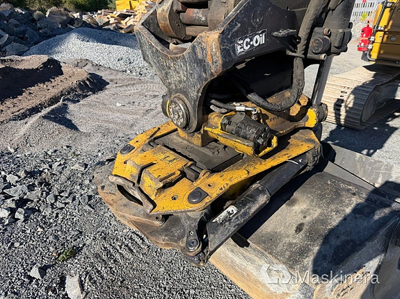 Grävmaskin CAT 325 16 of 27